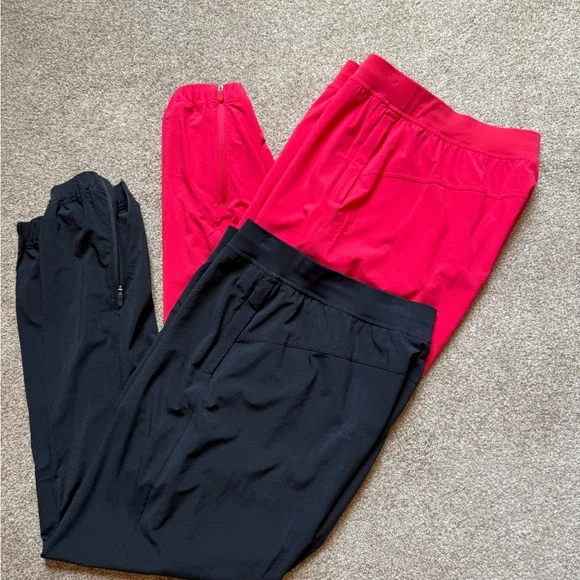Two pair of Lululemon women’s Adapted State Perforated Joggers!!! - Picture 5 of 6